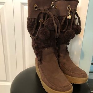 Juicy Couture Chocolate Snow Bunny Pom Pom Boots